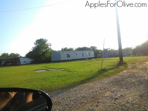 mobile home, trailer, house, home, homestead, apples for olive, San Antonio